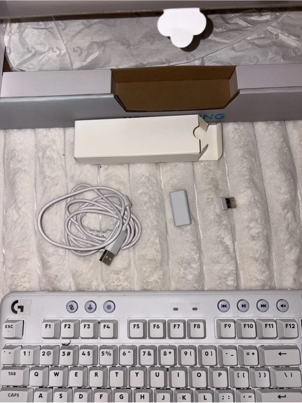 Logitech G715 White RGB Mechanical Gaming Keyboard